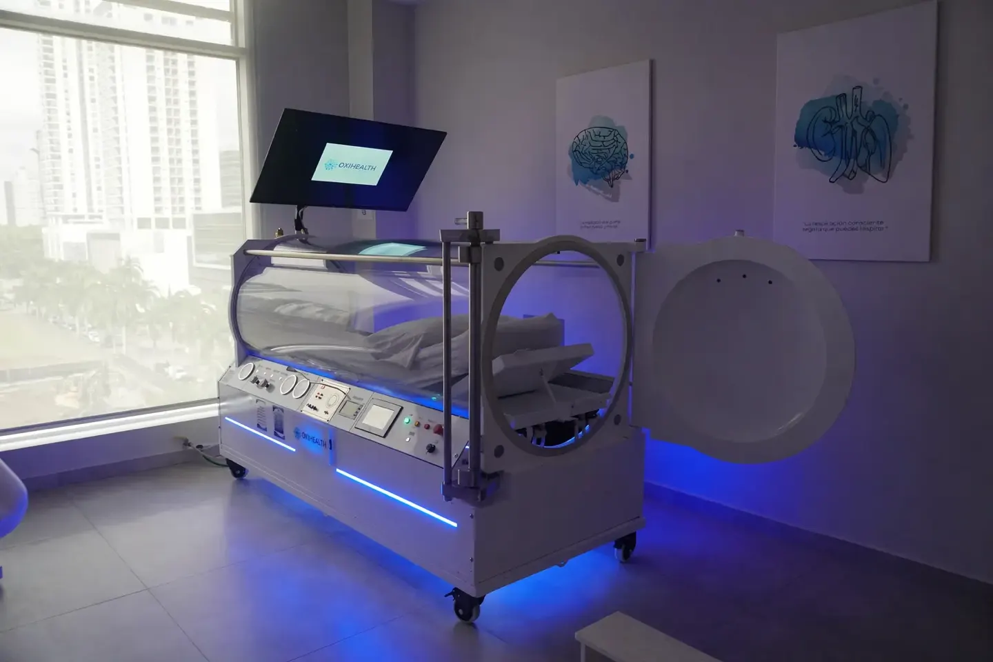Cámara hiperbárica de OxiHealth en la clínica